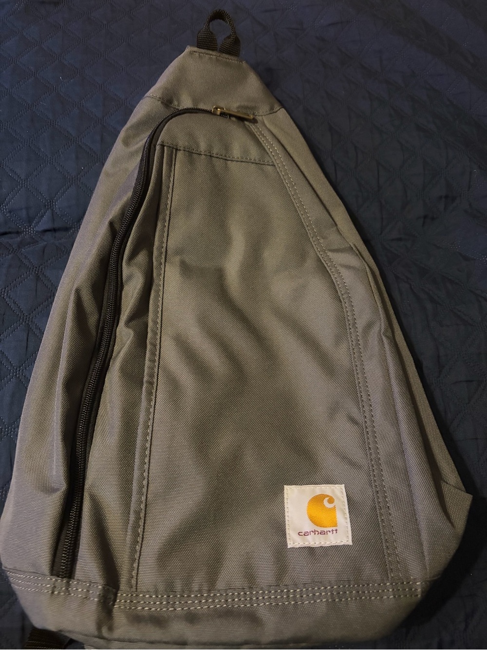Men’s Carhartt sling bag